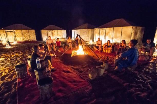 Sunset Camp Merzouga Ngoại thất bức ảnh